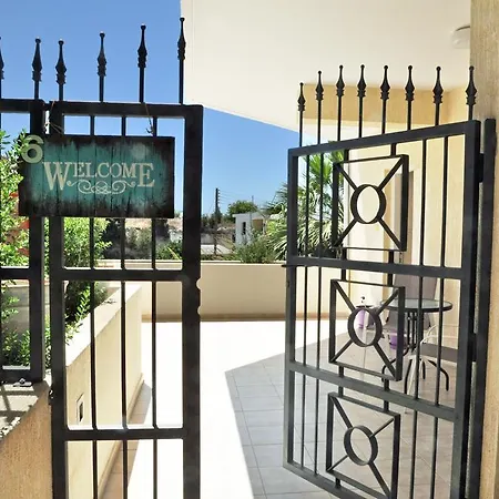 Aphrodite Apartment Apartment